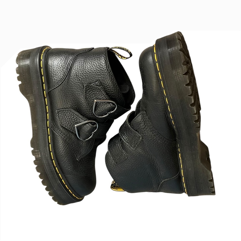 Dr. Martens Devon Heart Women's 11 US Black Platform Boots Chunky Grunge Gothic - Picture 4 of 8